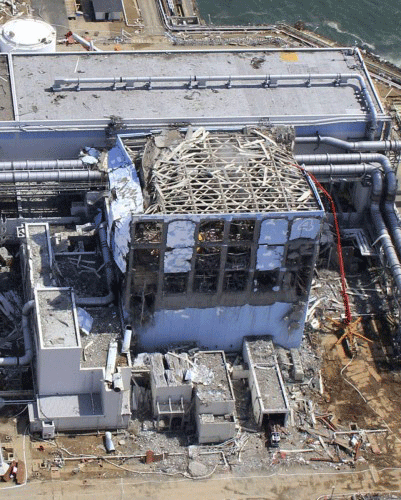 fukushima_reactor-4-2013
