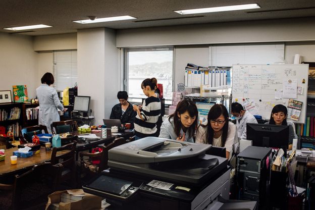 _88697294_976x_dsc4081