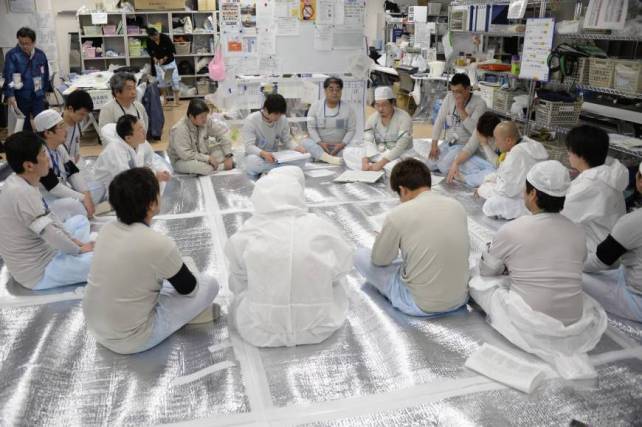 n-worker-a-20160310-870x579