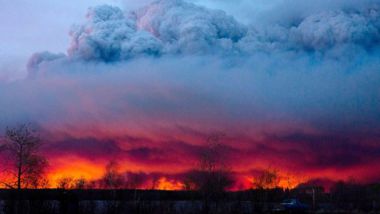 Fort McMurray fire. AP photo. According to the Weather Channel, high temperatures were at 90° F, or 32° C, breaking the old record of 82° F.