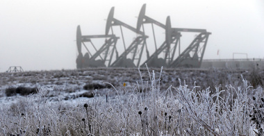North Dakota oil pumps (Photo courtesy of AP Images)