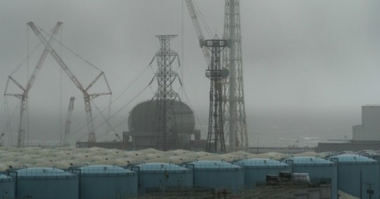 fukushima-embassy-officials-dump-water-ocean